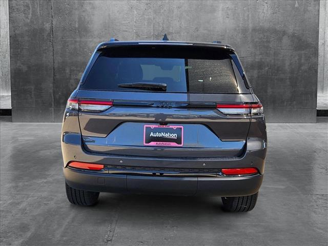 new 2025 Jeep Grand Cherokee car, priced at $40,496