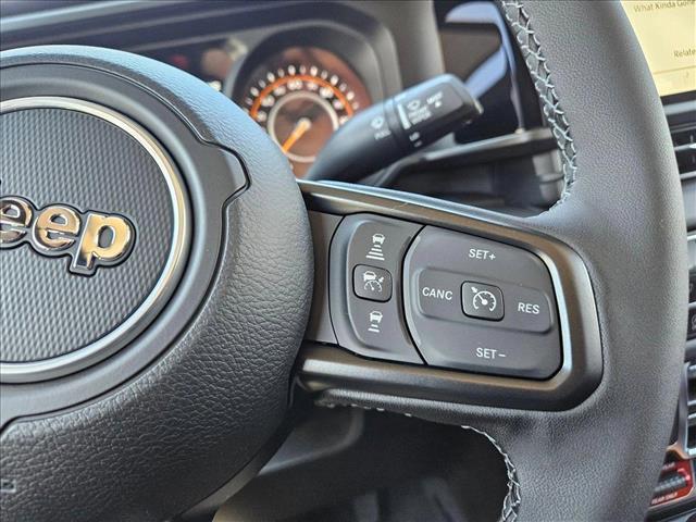 new 2025 Jeep Gladiator car, priced at $45,842
