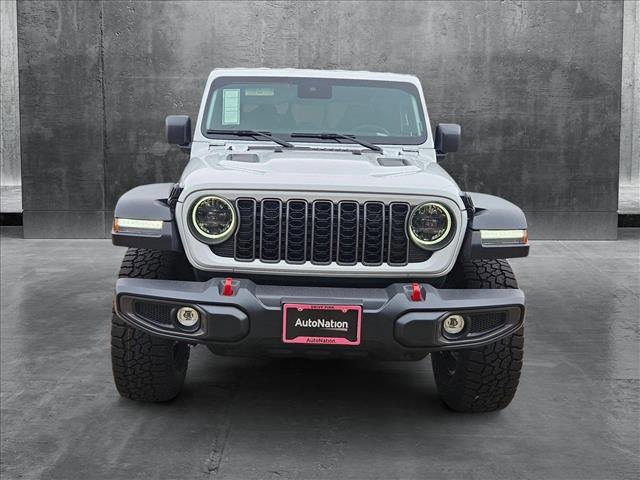 new 2025 Jeep Gladiator car, priced at $48,372