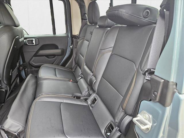 new 2025 Jeep Gladiator car, priced at $41,310