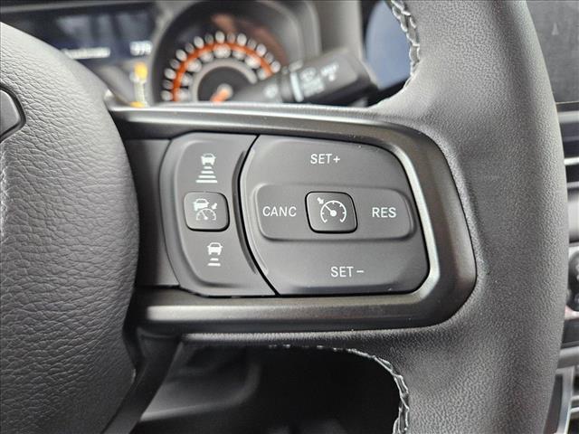 new 2025 Jeep Gladiator car, priced at $43,310