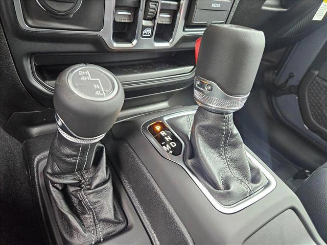 new 2025 Jeep Gladiator car, priced at $41,310