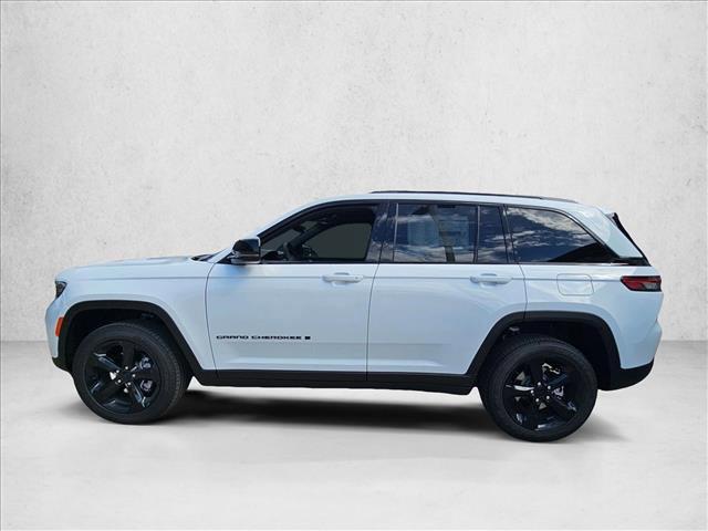 new 2025 Jeep Grand Cherokee car, priced at $40,091