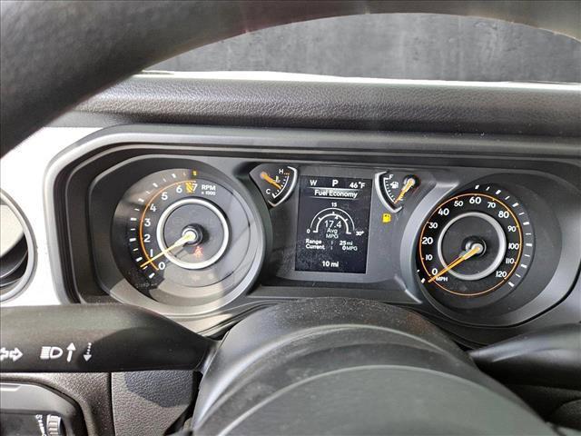 new 2025 Jeep Gladiator car, priced at $38,905