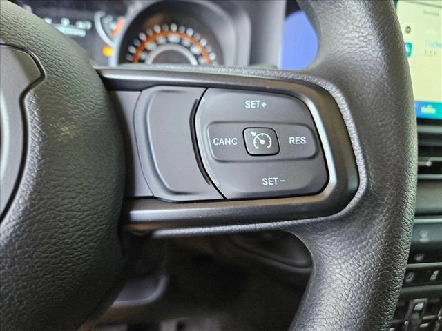 new 2025 Jeep Gladiator car, priced at $38,905