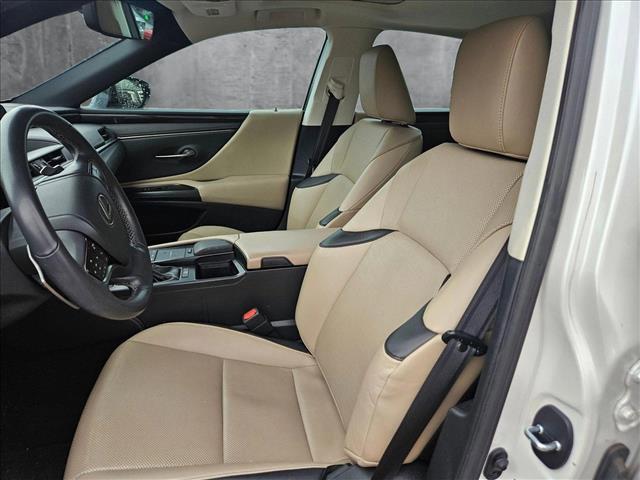 used 2019 Lexus ES 350 car, priced at $26,992