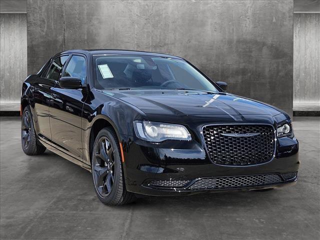 new 2023 Chrysler 300 car, priced at $33,999