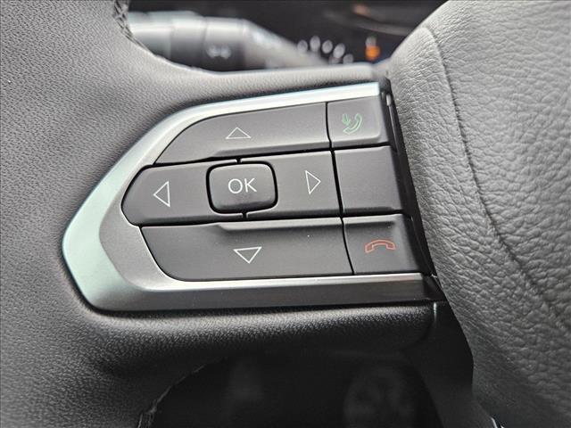 new 2025 Jeep Compass car, priced at $25,046