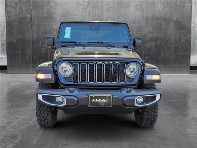 new 2025 Jeep Gladiator car, priced at $44,867