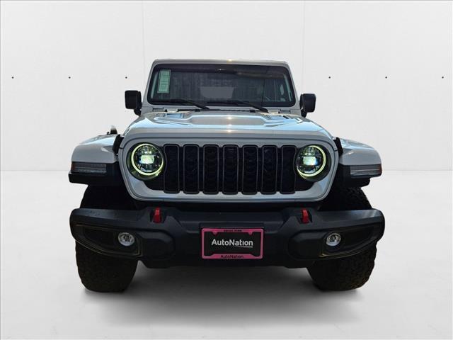 new 2025 Jeep Wrangler car, priced at $53,240