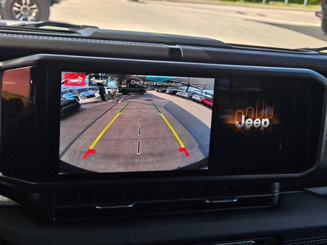 new 2025 Jeep Wrangler car, priced at $47,634