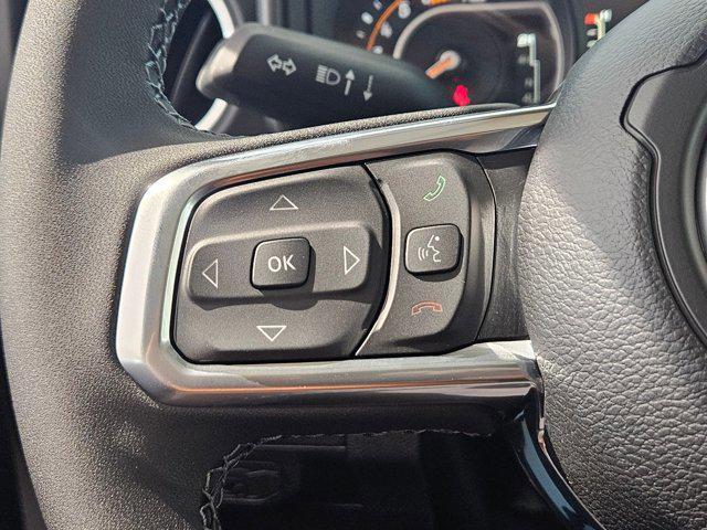 new 2025 Jeep Wrangler car, priced at $47,634