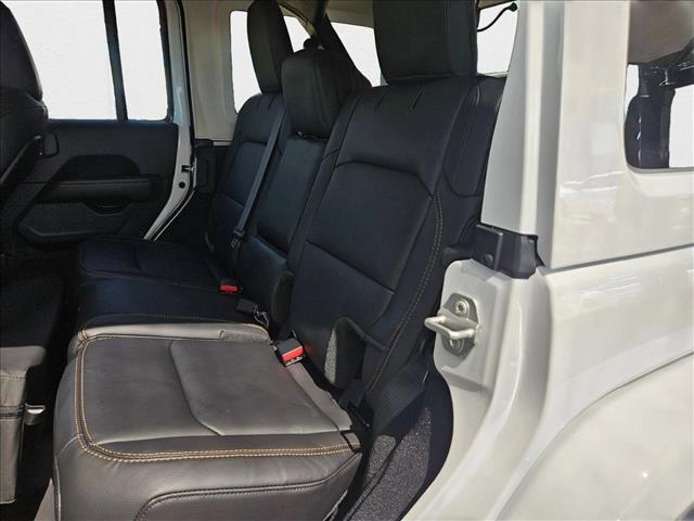 new 2025 Jeep Wrangler car, priced at $46,734