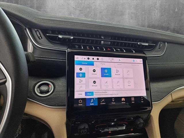 new 2025 Jeep Grand Cherokee L car, priced at $48,301