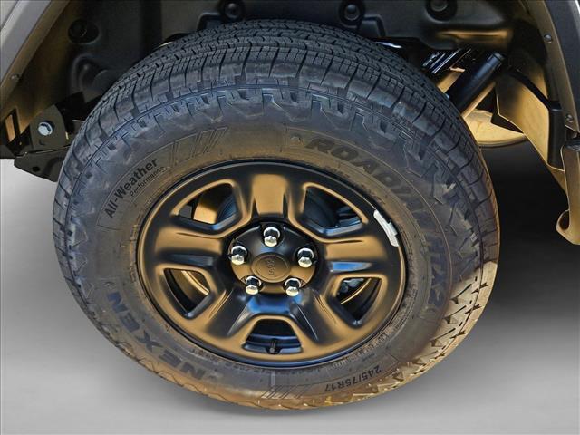 new 2026 Jeep Wrangler car, priced at $40,887