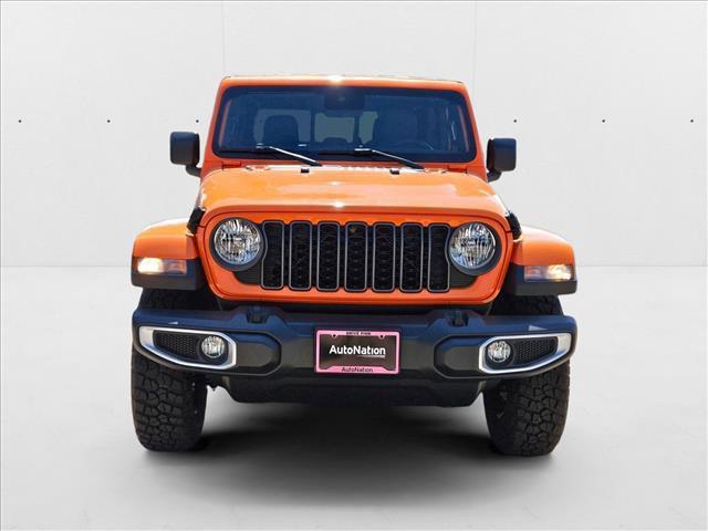 new 2025 Jeep Gladiator car, priced at $41,912