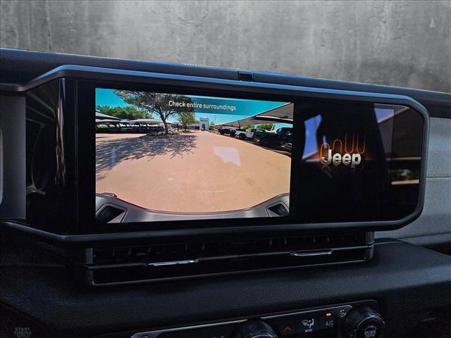 new 2025 Jeep Gladiator car, priced at $39,900