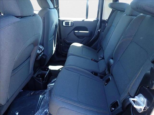 new 2025 Jeep Gladiator car, priced at $36,031
