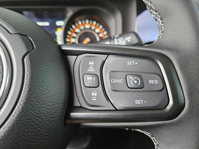 new 2025 Jeep Gladiator car, priced at $48,595