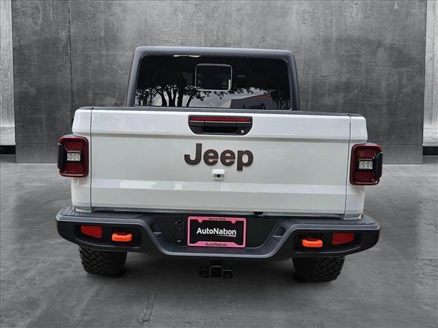 new 2025 Jeep Gladiator car, priced at $48,595