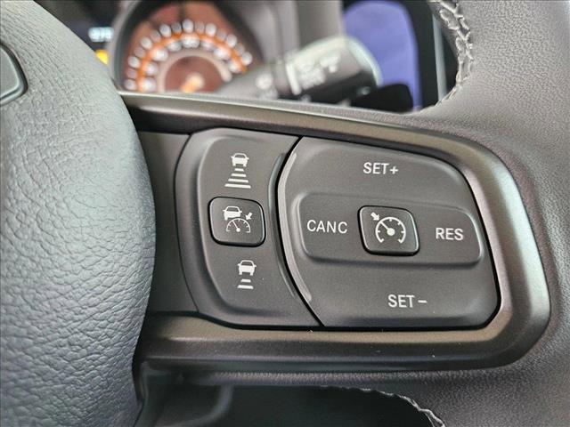 new 2025 Jeep Gladiator car, priced at $49,800