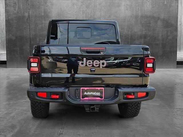 new 2025 Jeep Gladiator car, priced at $49,800