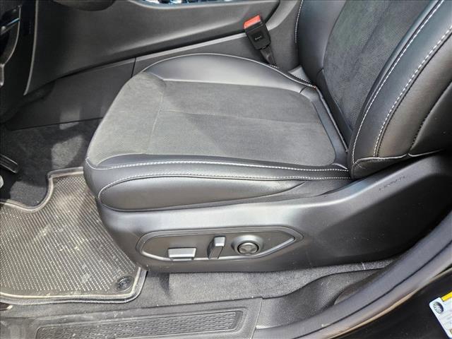 new 2025 Jeep Grand Cherokee car, priced at $35,997