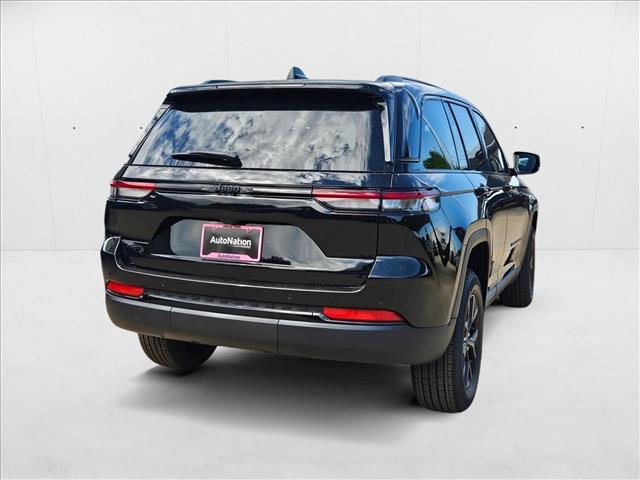 new 2025 Jeep Grand Cherokee car, priced at $35,997