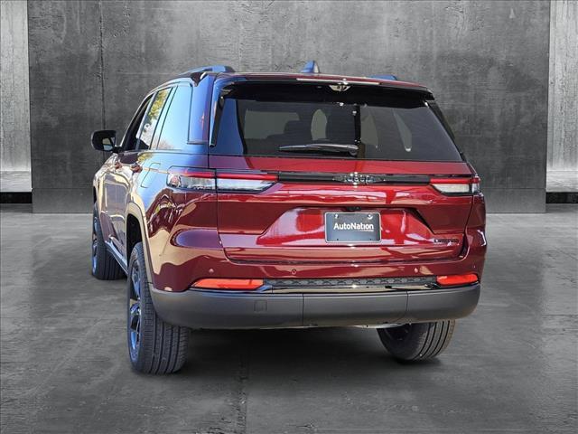 new 2025 Jeep Grand Cherokee car, priced at $46,985