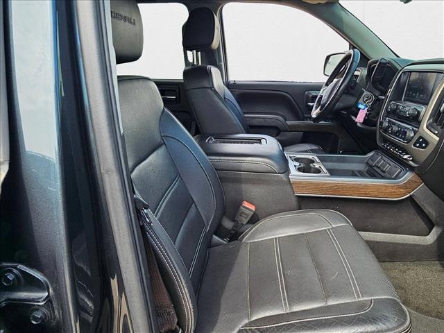 used 2017 GMC Sierra 1500 car, priced at $27,992
