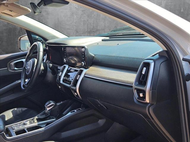 used 2022 Kia Sorento car, priced at $26,985