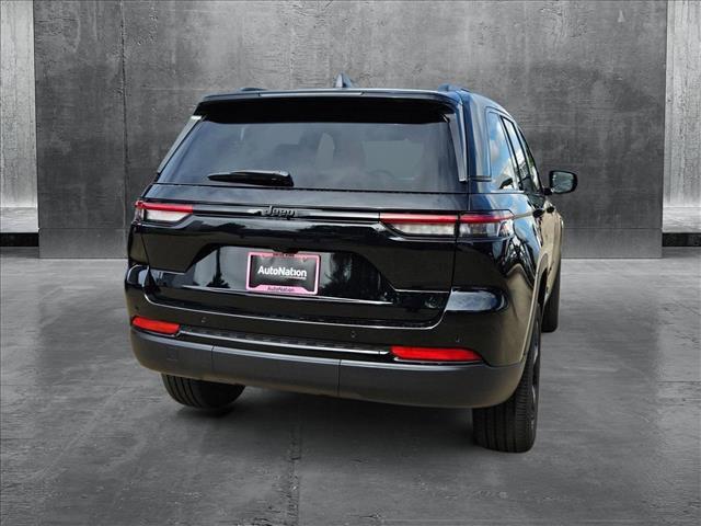 new 2025 Jeep Grand Cherokee car, priced at $37,046