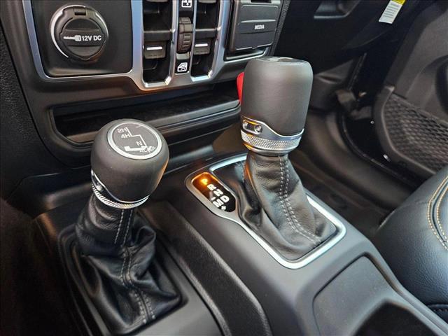 new 2025 Jeep Wrangler car, priced at $52,753