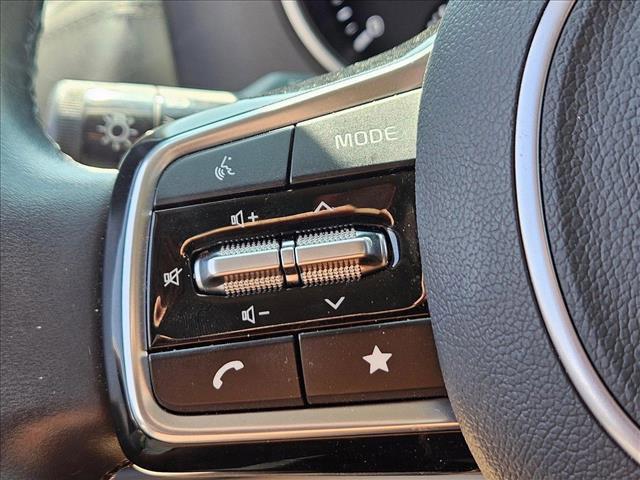 used 2024 Kia Carnival car, priced at $34,992