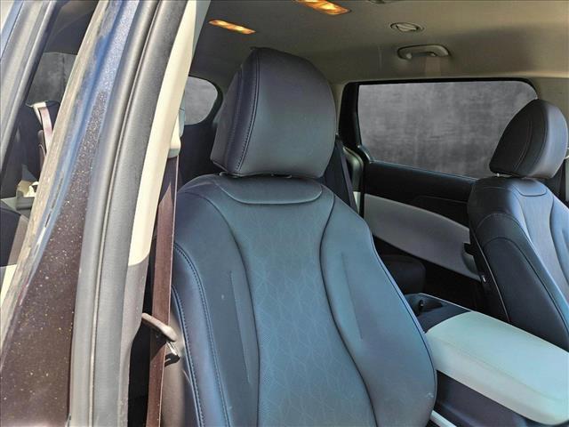 used 2024 Kia Carnival car, priced at $34,992