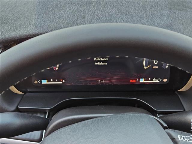 new 2025 Jeep Grand Cherokee car, priced at $40,277