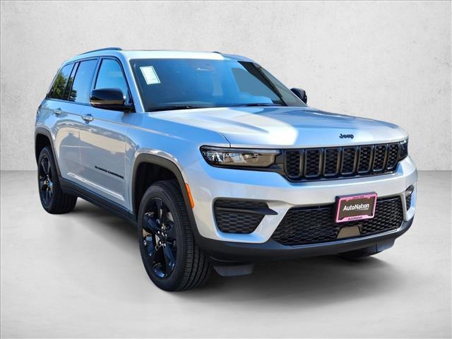 new 2025 Jeep Grand Cherokee car, priced at $40,277