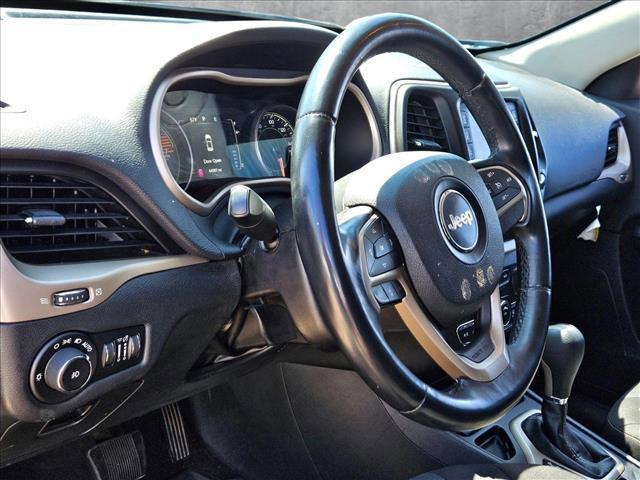 used 2016 Jeep Cherokee car, priced at $15,995
