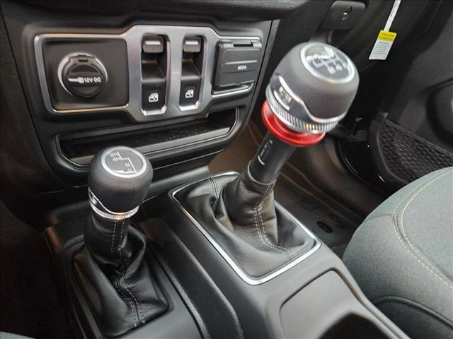 new 2025 Jeep Wrangler car, priced at $27,735