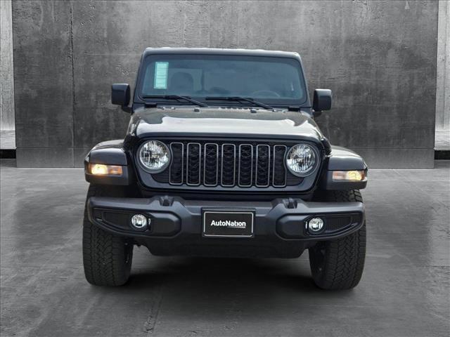 new 2025 Jeep Gladiator car, priced at $40,941