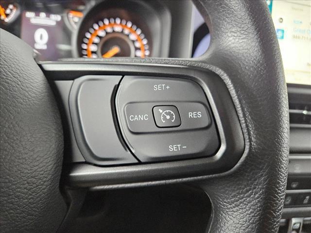 new 2025 Jeep Wrangler car, priced at $38,877