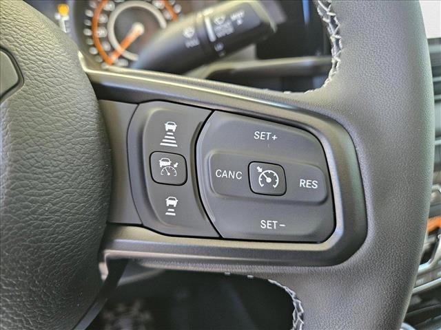 new 2025 Jeep Gladiator car, priced at $45,252