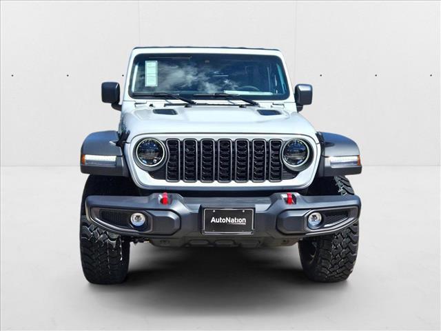 new 2025 Jeep Gladiator car, priced at $45,252