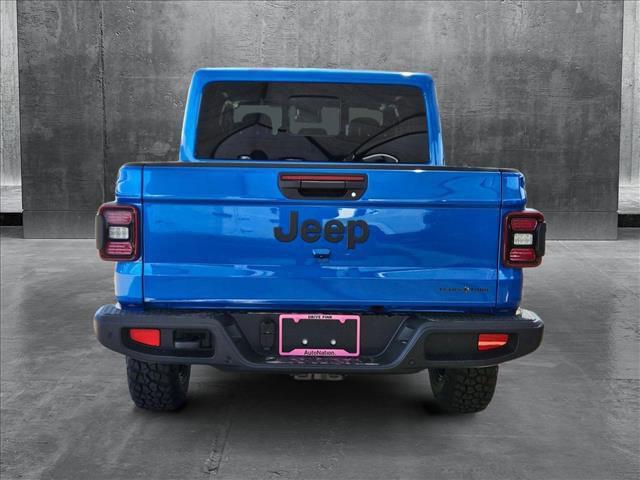 new 2025 Jeep Gladiator car, priced at $45,210