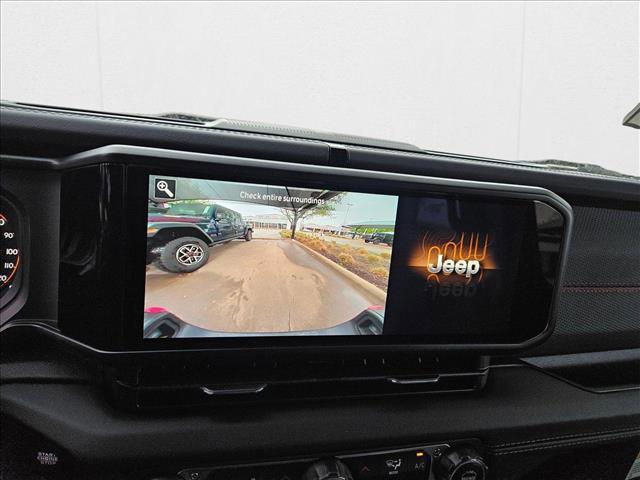 new 2025 Jeep Gladiator car, priced at $43,842