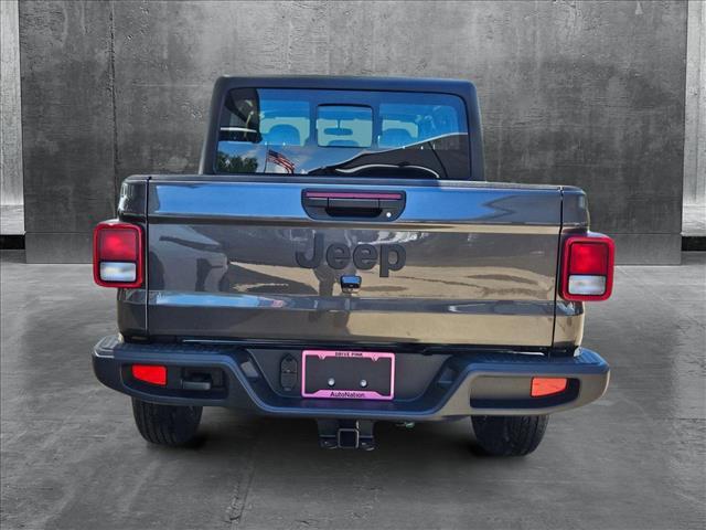 new 2025 Jeep Gladiator car, priced at $39,900