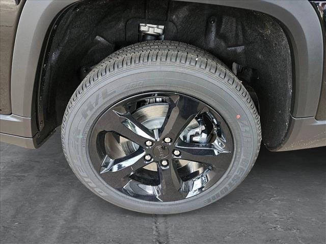 new 2025 Jeep Grand Cherokee L car, priced at $44,516