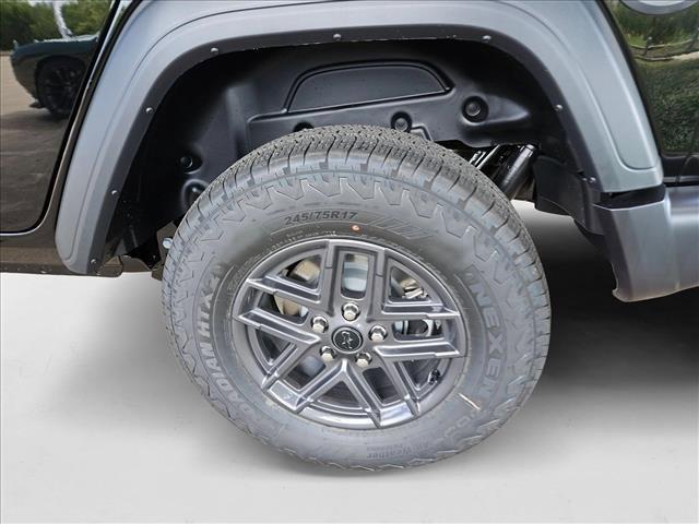new 2025 Jeep Wrangler car, priced at $41,077