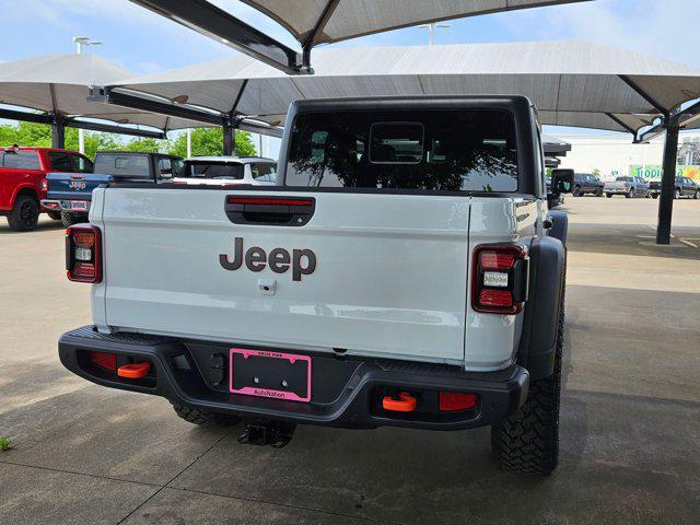 new 2025 Jeep Gladiator car, priced at $45,599
