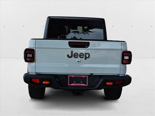 new 2025 Jeep Gladiator car, priced at $46,349
